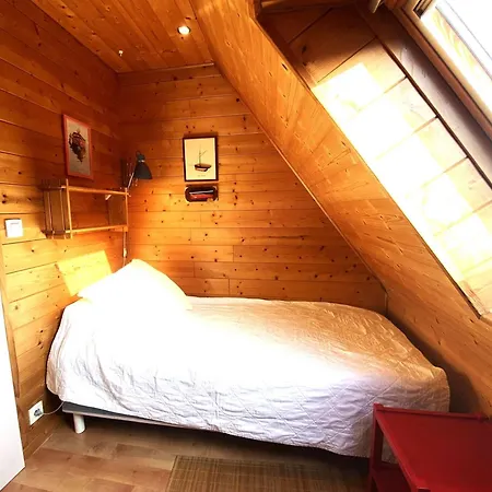 Maison Bretonne A 200m De La Superbe Saint-guirec A Ploumanac'h - Ref 328 *